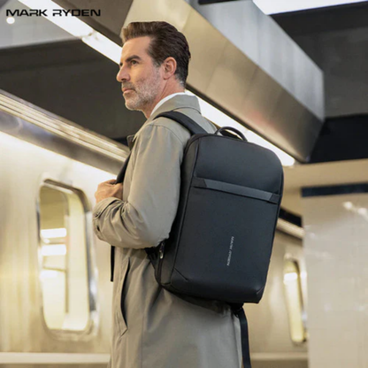 Mochila Bolsa Multifuncional Impermeável Para Notebook 15.6" Com Usb Modelo Voyager Pro Mark Ryden