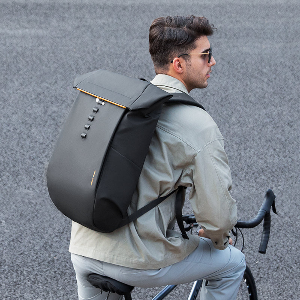 Mochila Unique Desgin Premium para Viagem Expansível 24l A 28l e Notebook 17.3" Crush Mark Ryden