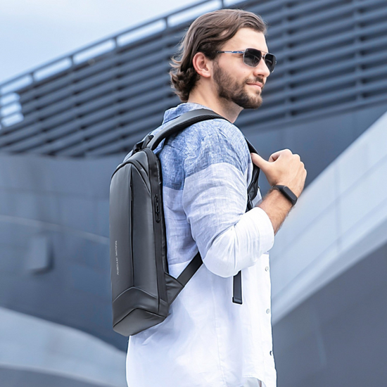 Mochila Premium Mark Ryden Slim Impermeável Para Notebook 15.6