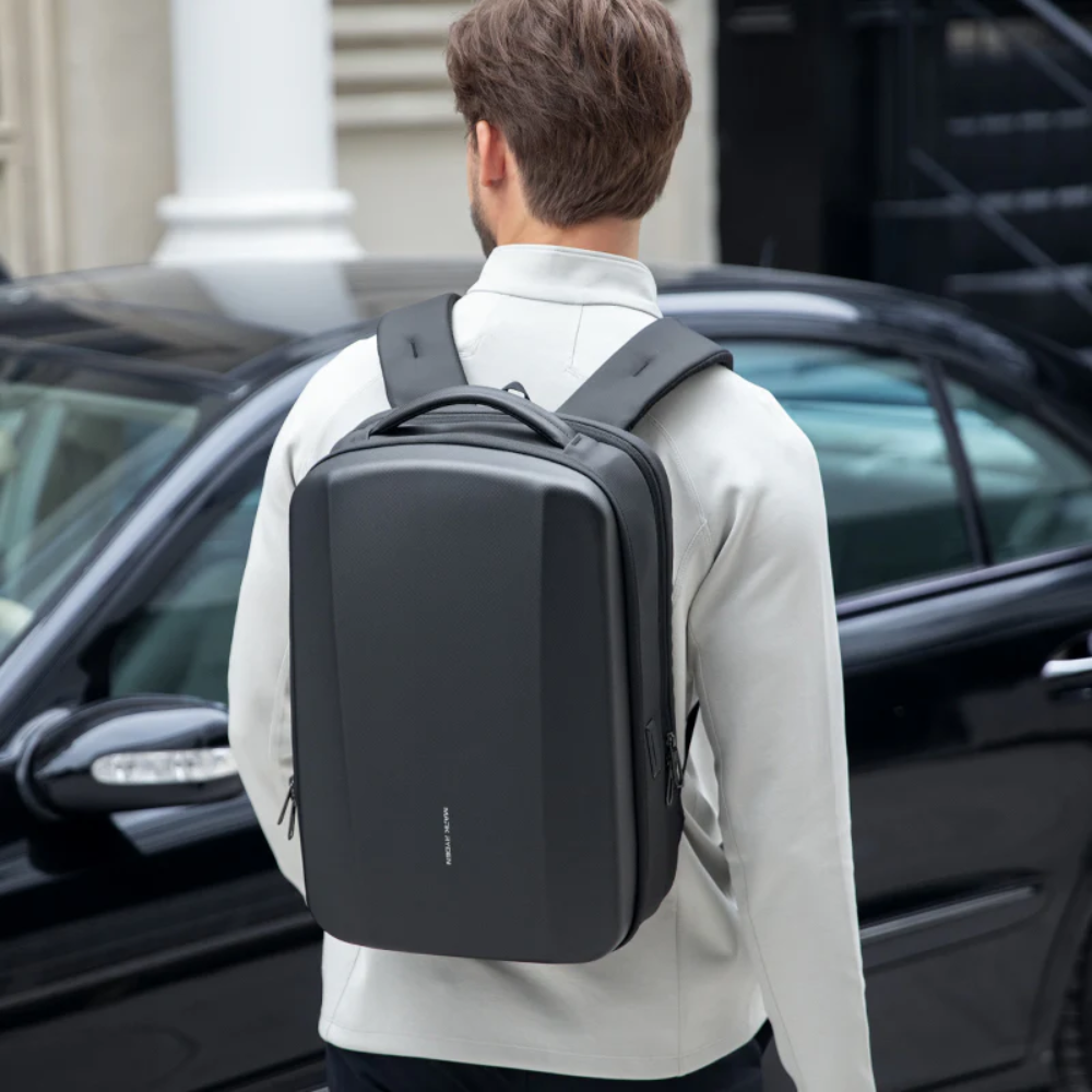 Mochila Executiva Para Notebook 15.6" Com Usb EVA Impermeável Mark Ryden Hercules