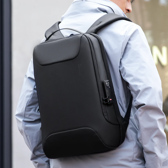 Mochila Executiva Antifurto com Trava Tsa A Prova D'água Para Notebook 15.6