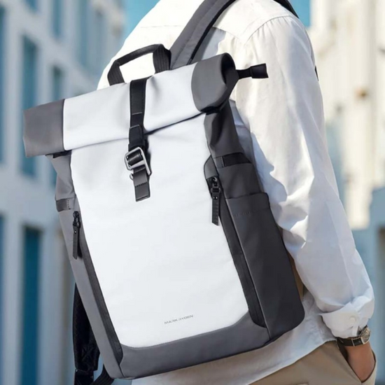 Mochila Expansível Impermeável para Notebook 17.3