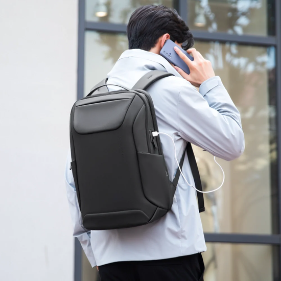 Mochila Premium Multifuncional Reforçada Com Usb Notebook 15.6
